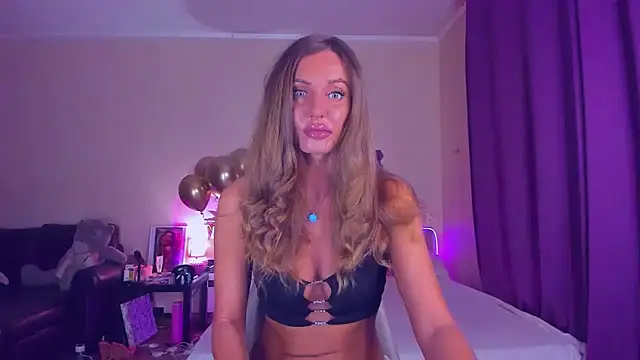 EmmaAbramson online show from 11-13-25, 04:28