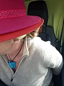 MucMilf59 online show from 03-24-26, 09:25