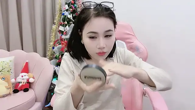 Meilian2021 online show from 12-20-24, 04:20