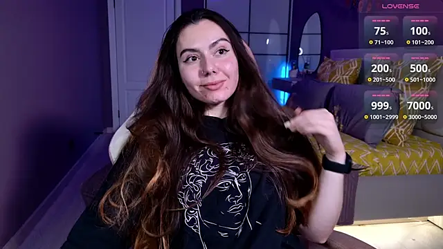 Foxohlove online show from 09-28-25, 05:51