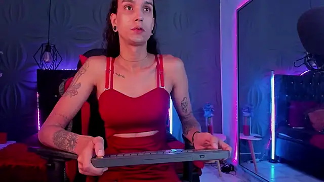 Snapshot of joaisaza chatting on 01-18-25, 06:56 joaisaza online show from 01-18-25, 06:56