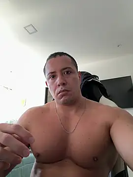 Snapshot of Hot_deep_dick chatting on 06-25-26, 03:27 Hot deep dick online show from 06-25-26, 03:27