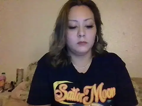 Snapshot of YOUNGFLICKA chatting on 11-21-25, 04:55 YOUNGFLICKA online show from 11-21-25, 04:55