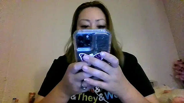 Snapshot of YOUNGFLICKA chatting on 11-29-25, 08:12 YOUNGFLICKA online show from 11-29-25, 08:12