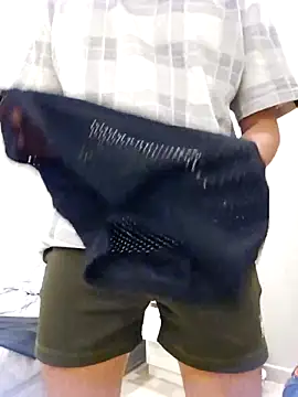 Snapshot of shakir12340 chatting on 10-16-25, 06:20 shakir12340 online show from 10-16-25, 06:20