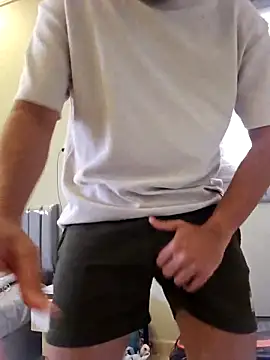 Snapshot of shakir12340 chatting on 10-17-25, 08:17 shakir12340 online show from 10-17-25, 08:17