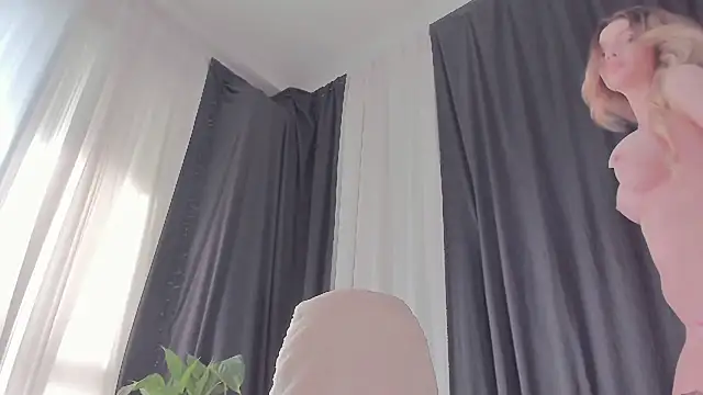 blond3bab3 online show from 01-23-25, 12:19