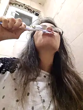 rposhta1991 online show from 10-05-25, 07:45