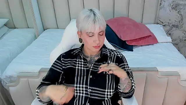 amy ink online show from 09-17-25, 11:23