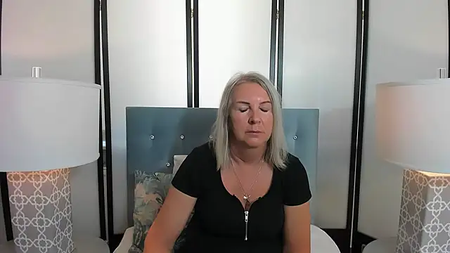 EricaTop online show from 03-22-25, 09:24