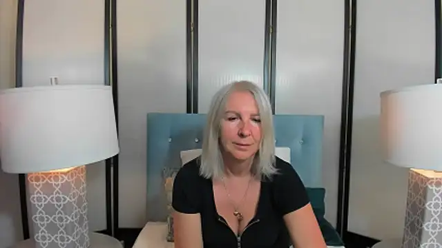 EricaTop online show from 05-28-26, 08:17