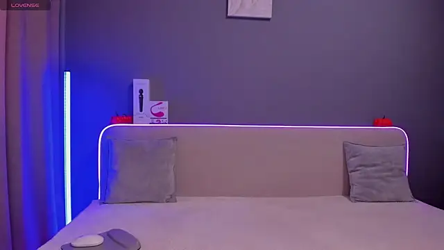 Snapshot of Malika_Lisan chatting on 10-26-25, 03:45 Malika Lisan online show from 10-26-25, 03:45