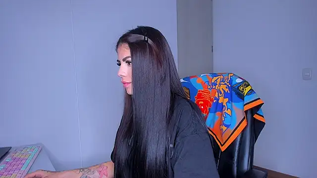 Lisegg  online show from 04-14-26, 10:21