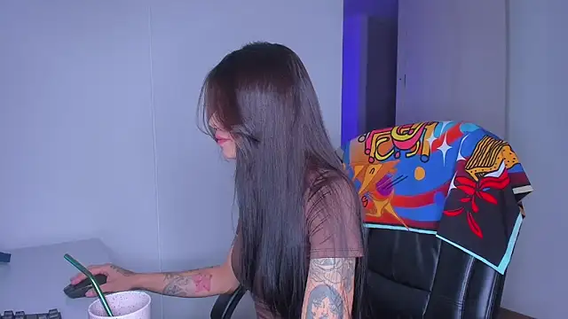 Lisegg  online show from 05-28-26, 10:23