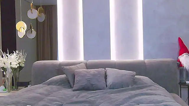 Sinful Eyes online show from 12-06-24, 01:11