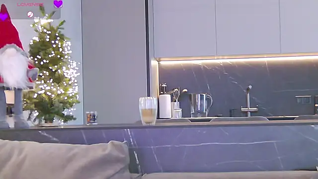 Sinful Eyes online show from 01-05-25, 01:04