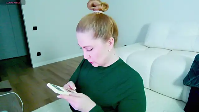 Sinful Eyes online show from 11-14-25, 03:27