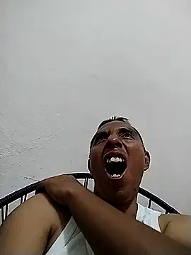 Snapshot of desnudo_Sexoxo chatting on 09-30-25, 12:15 desnudo Sexoxo online show from 09-30-25, 12:15