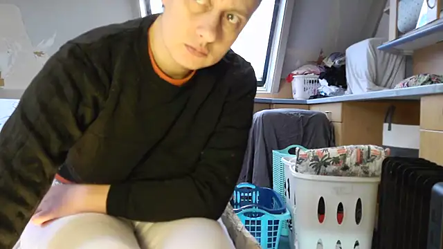 SexyAmanda32 online show from 02-16-26, 03:52