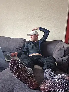 Snapshot of joegalea chatting on 04-15-26, 02:13 joegalea online show from 04-15-26, 02:13