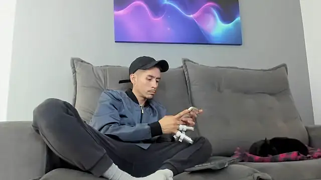 Snapshot of AyJeeEm chatting on 10-22-25, 05:13 AyJeeEm online show from 10-22-25, 05:13