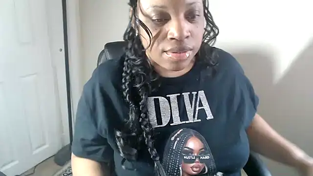 Sexymona1218 online show from 03-27-26, 06:29