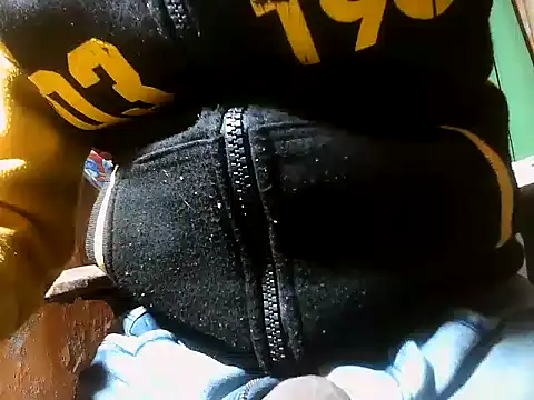 desiboy1101 online show from 12-30-24, 03:36