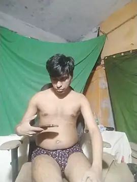 Snapshot of desiboy1101 chatting on 12-02-25, 02:12 desiboy1101 online show from 12-02-25, 02:12