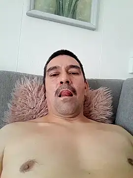 Snapshot of dick81 chatting on 04-02-26, 08:39 dick81 online show from 04-02-26, 08:39