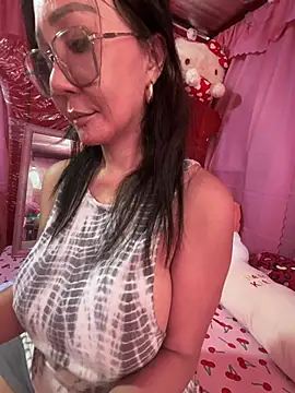 sweetieme online show from 02-26-25, 02:04