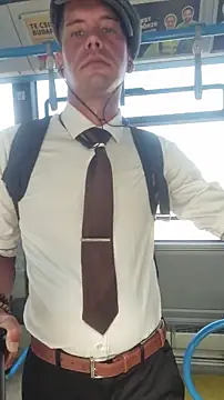 Snapshot of viraglaci18@xh chatting on 09-22-25, 09:44 viraglaci18xh online show from 09-22-25, 09:44