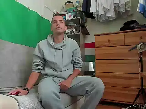 Snapshot of viraglaci18@xh chatting on 10-03-25, 01:08 viraglaci18xh online show from 10-03-25, 01:08