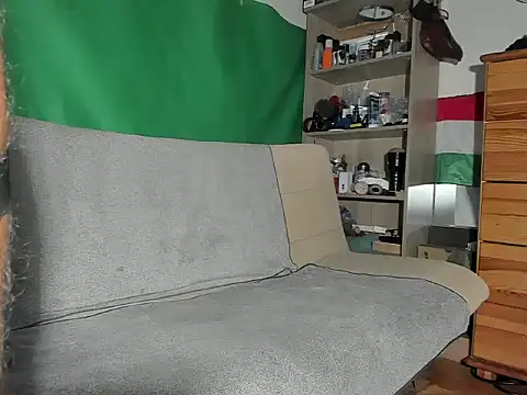 Snapshot of viraglaci18@xh chatting on 10-13-25, 11:32 viraglaci18xh online show from 10-13-25, 11:32