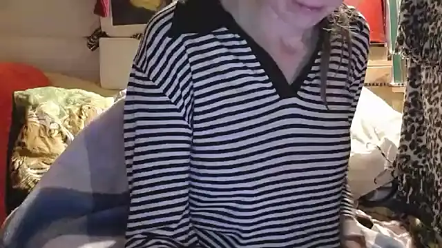 Snapshot of jude_cherrys1991 chatting on 03-04-26, 08:26 jude cherrys1991 online show from 03-04-26, 08:26