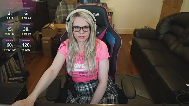 Snapshot of KelseyCobalt chatting on 11-22-25, 09:36 KelseyCobalt online show from 11-22-25, 09:36