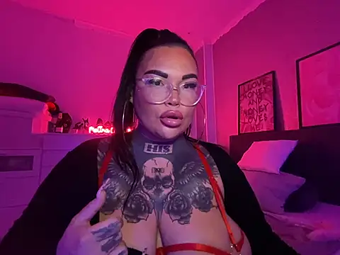  MelinaCurves  online show from 01-31-25, 08:22