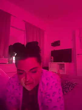  MelinaCurves  online show from 03-11-25, 11:59