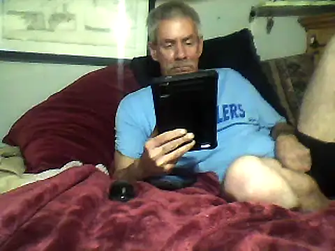 Snapshot of Biknight chatting on 01-31-25, 01:11 Biknight online show from 01-31-25, 01:11