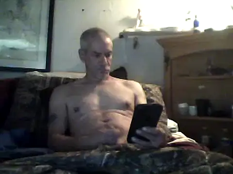 Snapshot of Biknight chatting on 02-11-25, 12:48 Biknight online show from 02-11-25, 12:48