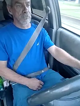 Snapshot of Biknight chatting on 10-03-25, 11:02 Biknight online show from 10-03-25, 11:02