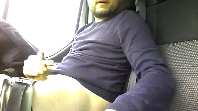 Menic0n online show from 02-18-26, 02:57