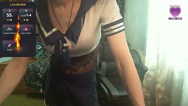 Snapshot of ketiv10 chatting on 10-25-25, 09:39 ketiv10 online show from 10-25-25, 09:39