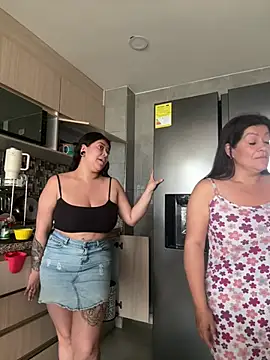 emilyjohanson online show from 02-18-25, 01:22