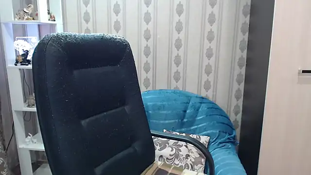 ClaireSweety online show from 04-06-26, 05:19