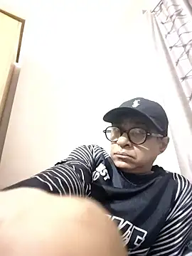 iamkahn 44 online show from 01-13-26, 08:03