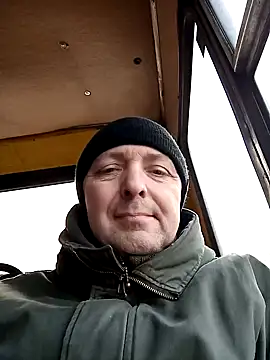 Snapshot of Pokaz2020 chatting on 01-01-25, 07:52 Pokaz2020 online show from 01-01-25, 07:52