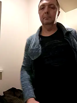 Snapshot of Pokaz2020 chatting on 01-04-25, 08:37 Pokaz2020 online show from 01-04-25, 08:37