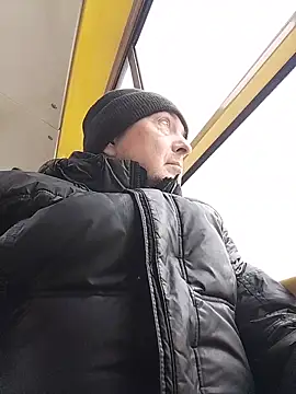 Snapshot of Pokaz2020 chatting on 02-28-25, 08:31 Pokaz2020 online show from 02-28-25, 08:31