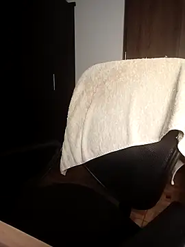 ZAHI WILLX online show from 10-18-25, 12:13