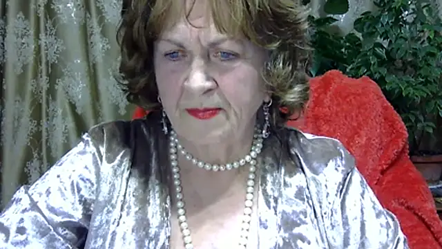 Emma52610 online show from 03-06-26, 06:37